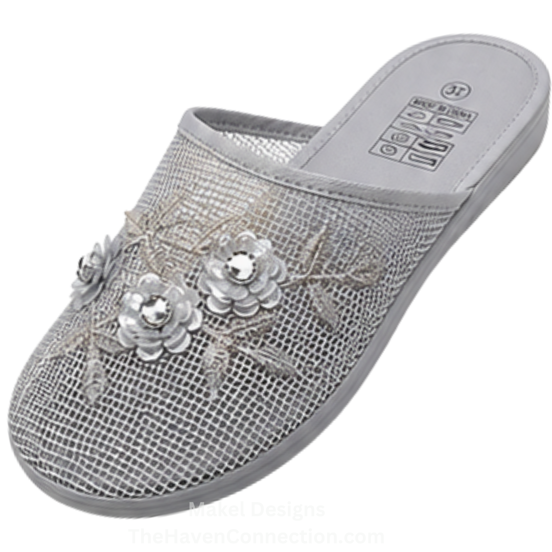 Nostalgia: Iconic Mesh Slippers